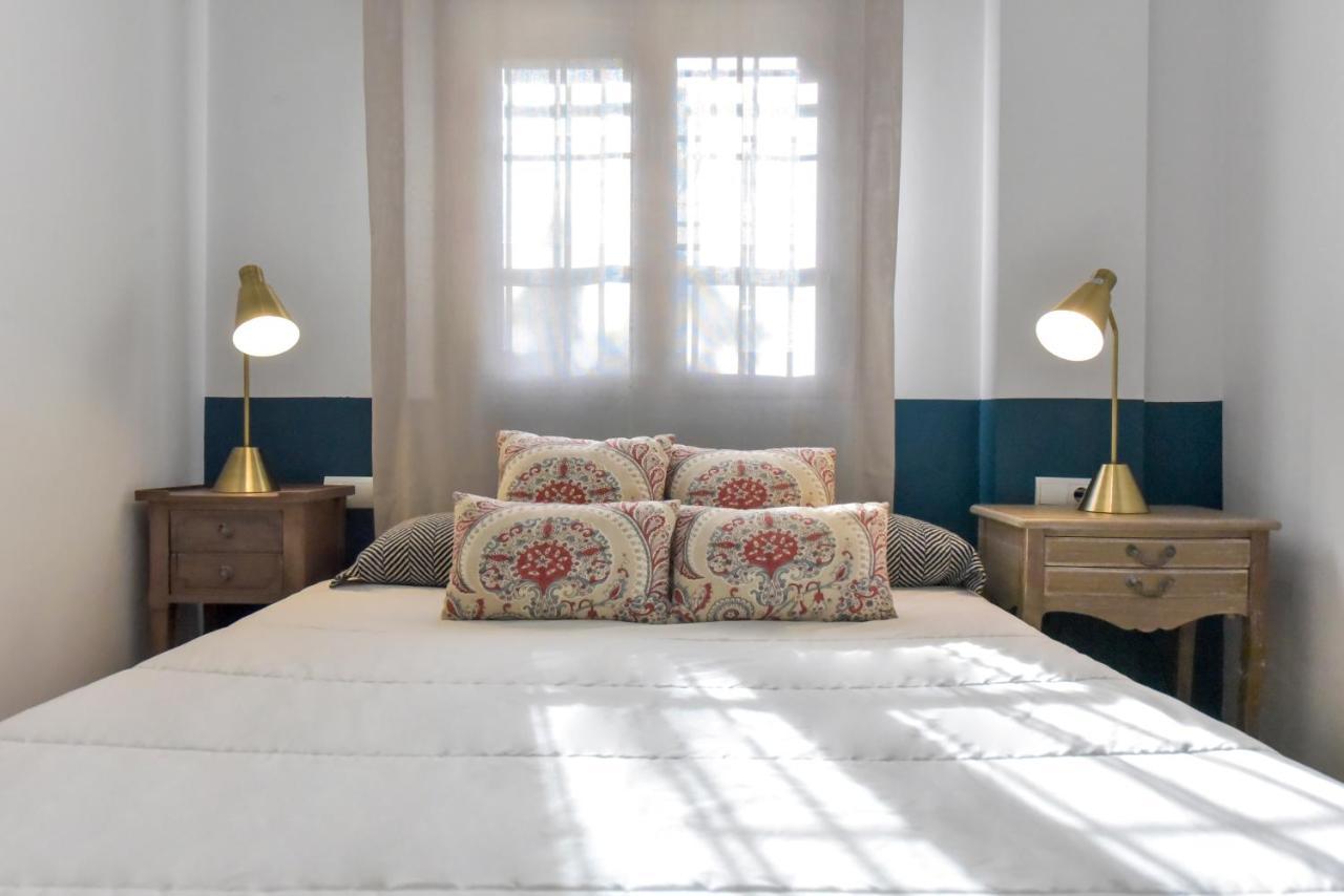 New! Retro Apartment In Central Neighbourhood Sevilla Exteriér fotografie